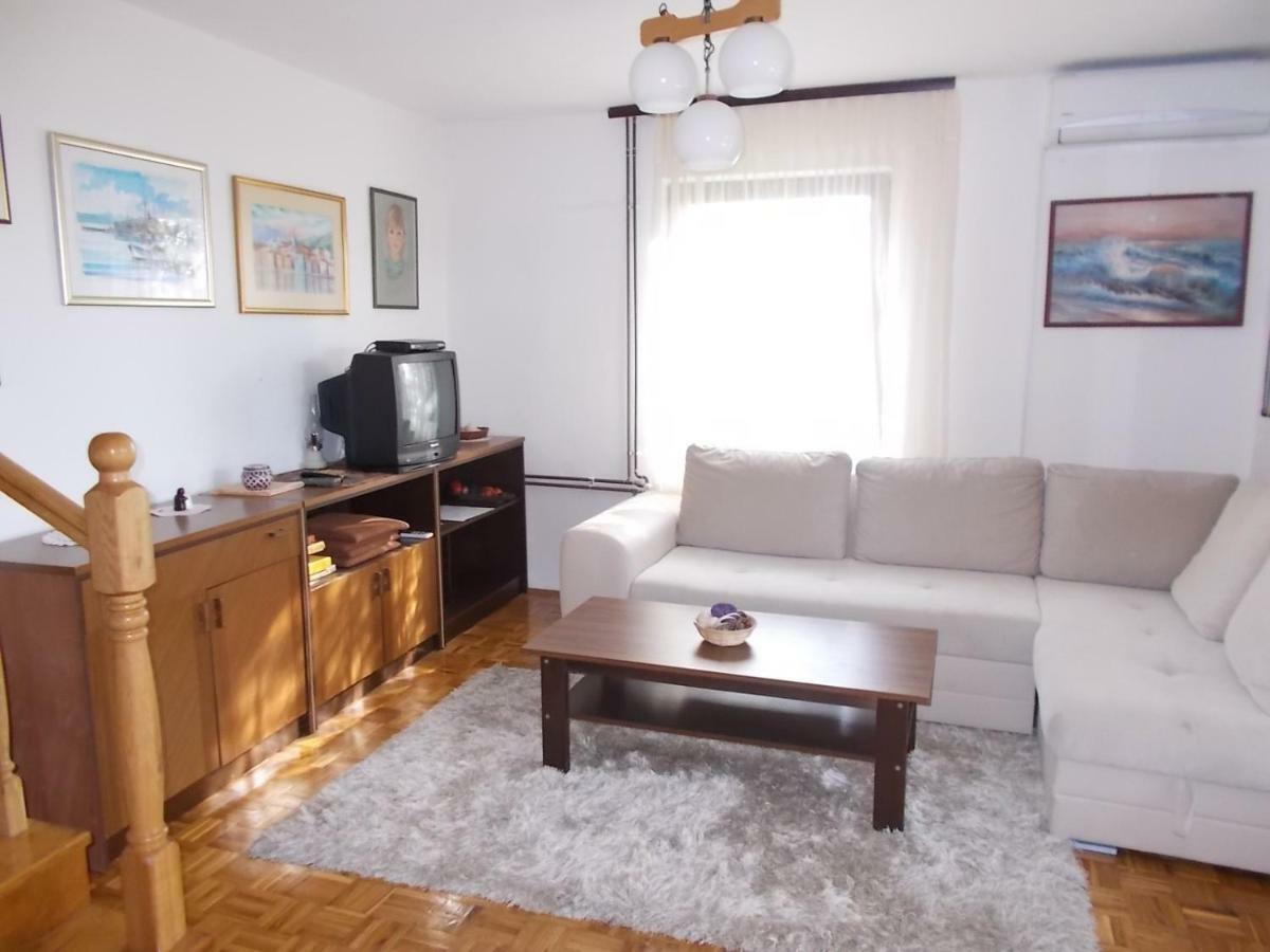 Krk Pepina Apartamento Pinezići